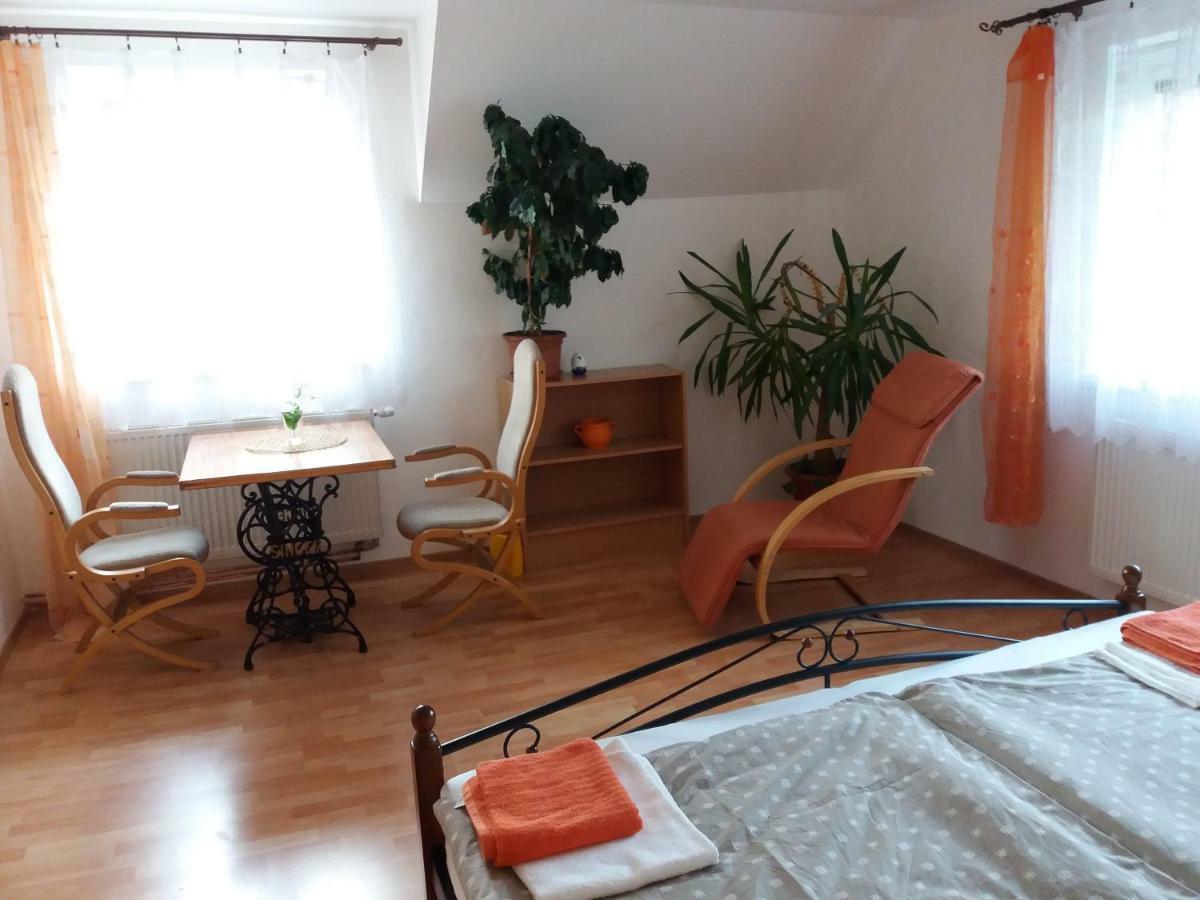 Apartmany F-M Frýdek-Místek Eksteriør billede